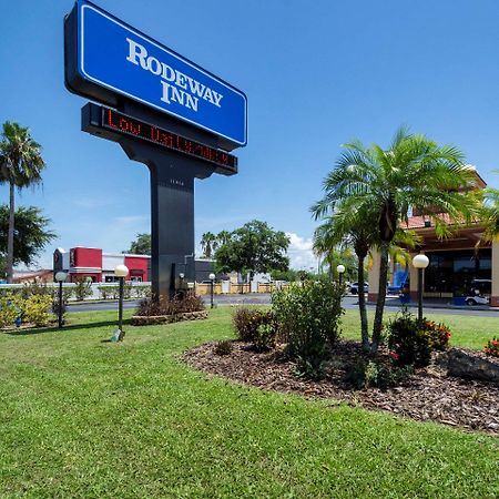 Rodeway Inn Port Richey North Exteriör bild